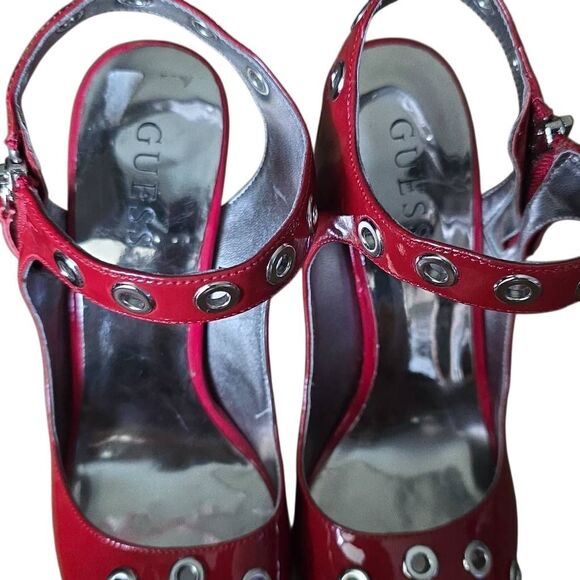 Guess Women's Size 7 Red Silver Grommets Patent Leather Peeptoe Stiletto Heels - Picture 6 of 6